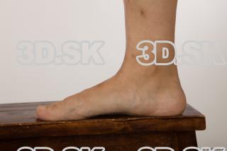 Foot of nude Gwendolyn 0006